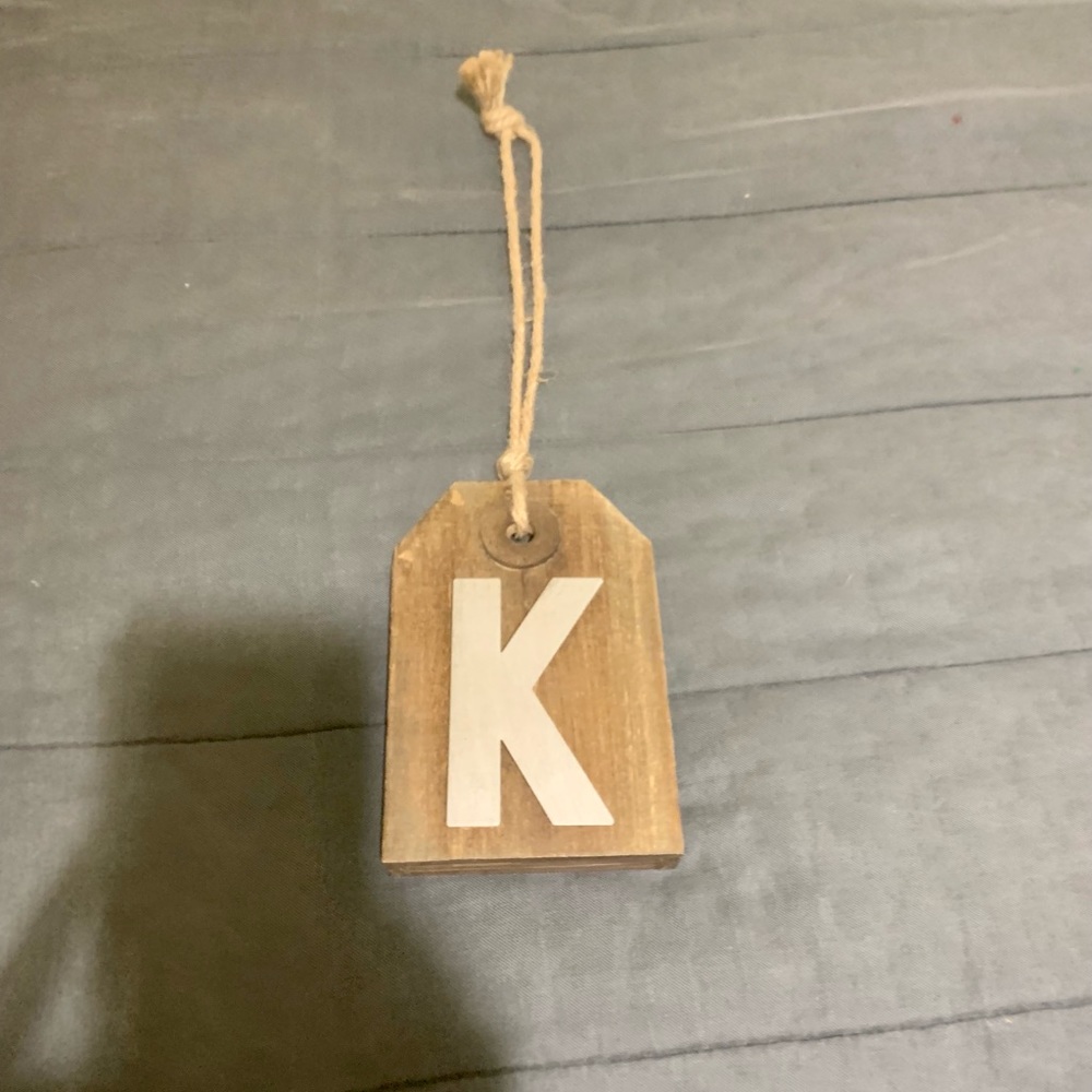5 for $25💄 Wooden wall sign “K”